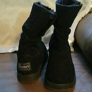 Skechers boots size 6 black